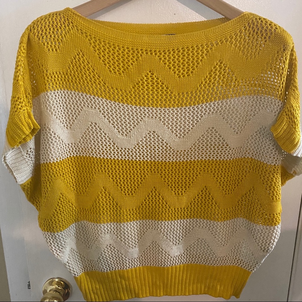 Jon & Anna Sweater Size S/M